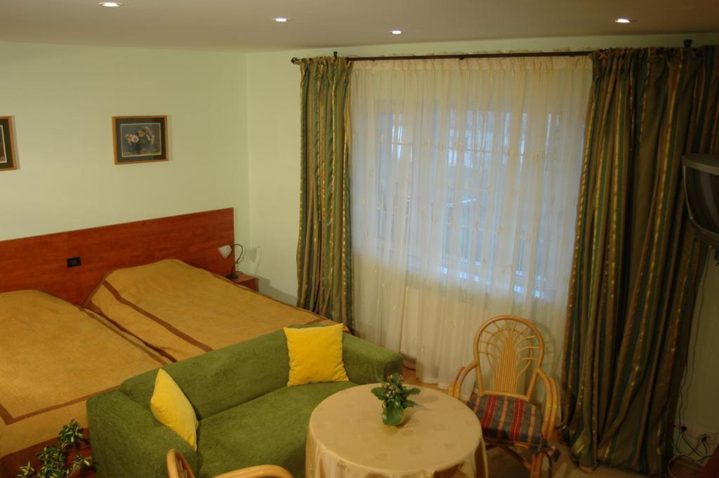 Country Club La Mesteceni Sebeş Habitación foto